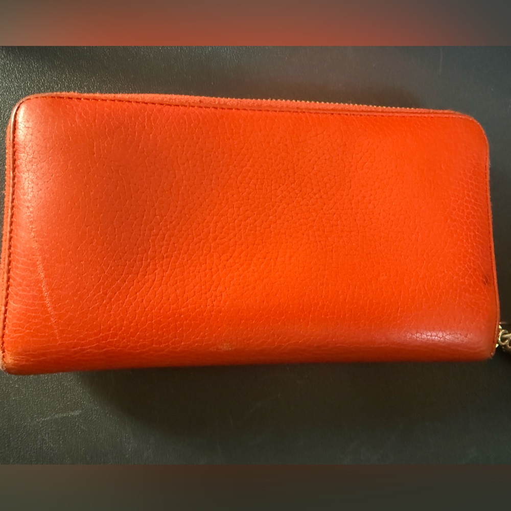 VTG Gucci Orange Leather Wallet with Tassel - Picture 2 of 10